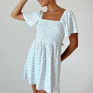 Princess Polly Size 10 Blue Smocked Floral Tie Back Dress